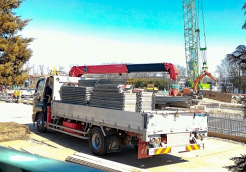 仮設用資材の運搬